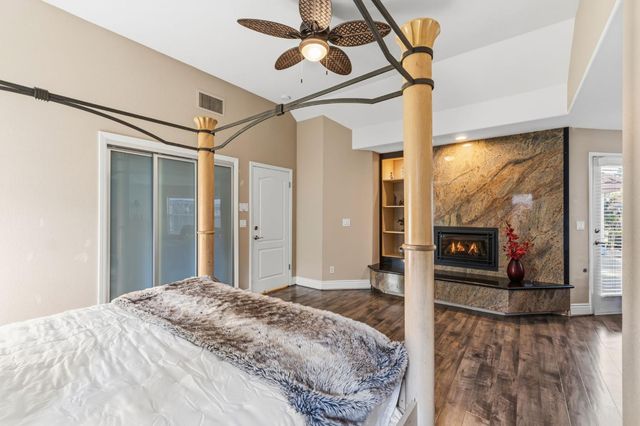 4943 W Minarets Avenue, Fresno, CA 93722