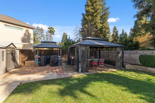 4943 W Minarets Avenue, Fresno, CA 93722