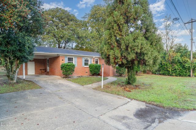 1310 Bingham Drive, Fayetteville, NC 28304