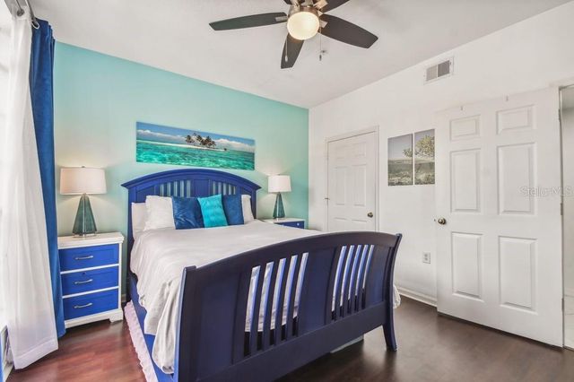 4304 BAY CLUB CIRCLE 4304, Tampa, FL 33607