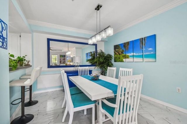 4304 BAY CLUB CIRCLE 4304, Tampa, FL 33607