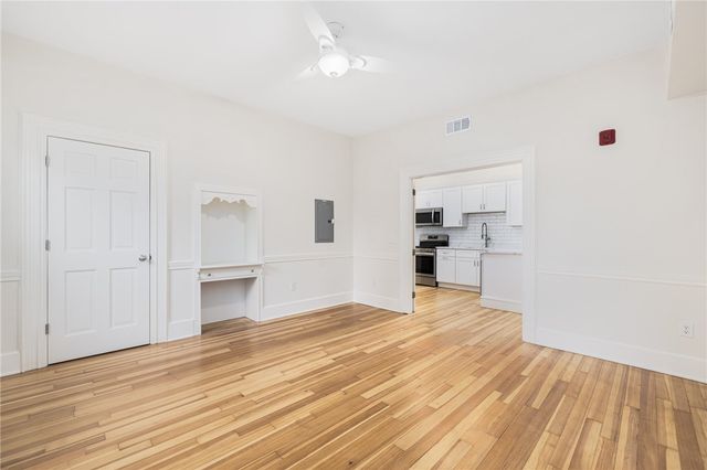 54 Sutton Street 3, Providence, RI 02903