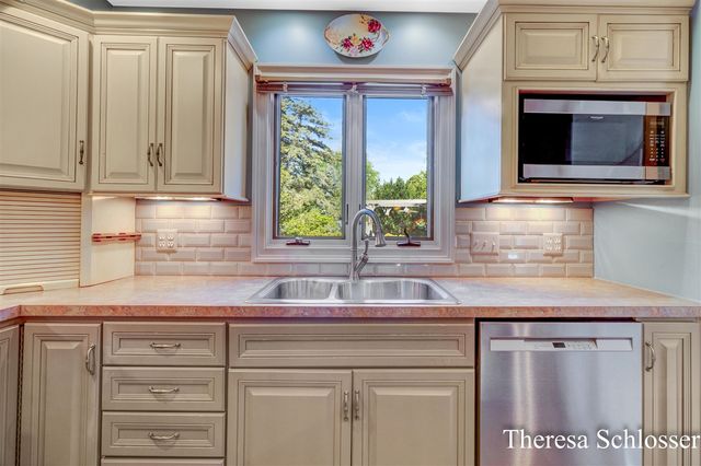 3704 Piute Drive, Grandville, MI 49418