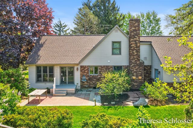 3704 Piute Drive, Grandville, MI 49418