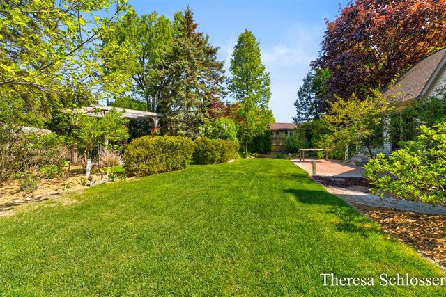 3704 Piute Drive, Grandville, MI 49418
