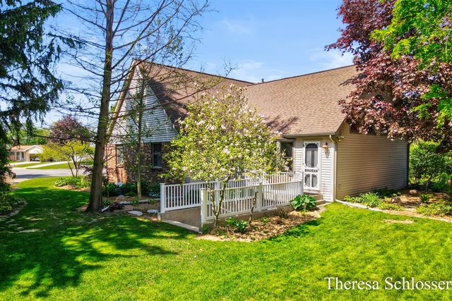 3704 Piute Drive, Grandville, MI 49418
