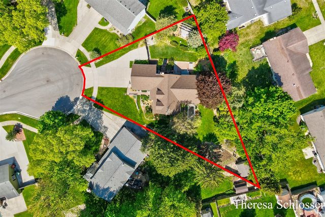 3704 Piute Drive, Grandville, MI 49418