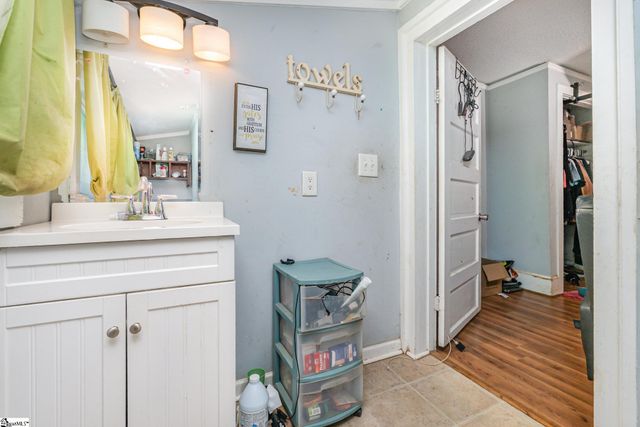 7 Spring Street, Piedmont, SC 29673