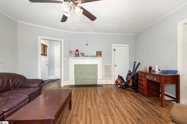 7 Spring Street, Piedmont, SC 29673