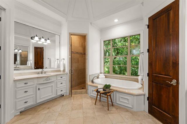 6236 Community Drive, Houston, TX 77005