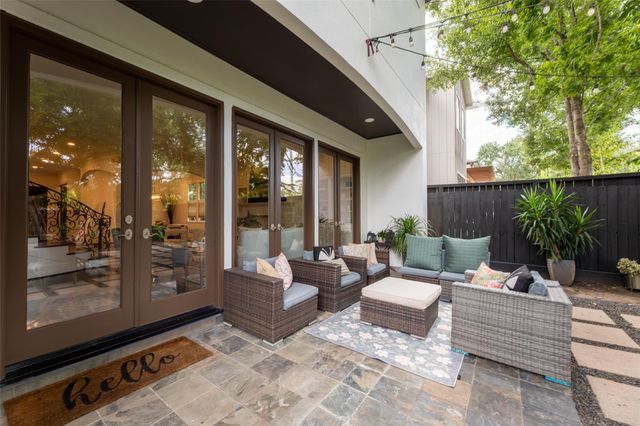 6236 Community Drive, Houston, TX 77005