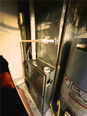 13 Lamplight Dr, Unity Twp, PA 15650