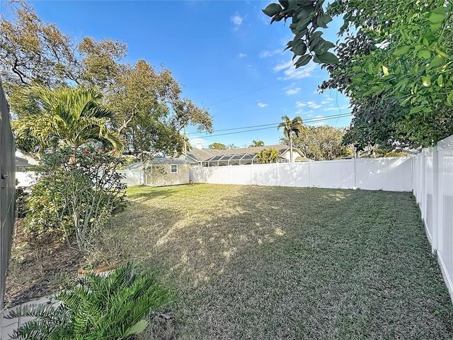 2381 SARAZEN DRIVE, Dunedin, FL 34698