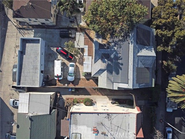 216 S Lake Street, Los Angeles, CA 90057