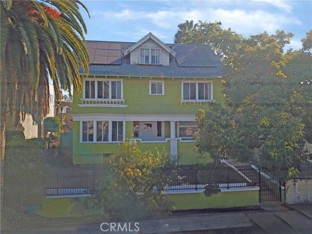 216 S Lake Street, Los Angeles, CA 90057