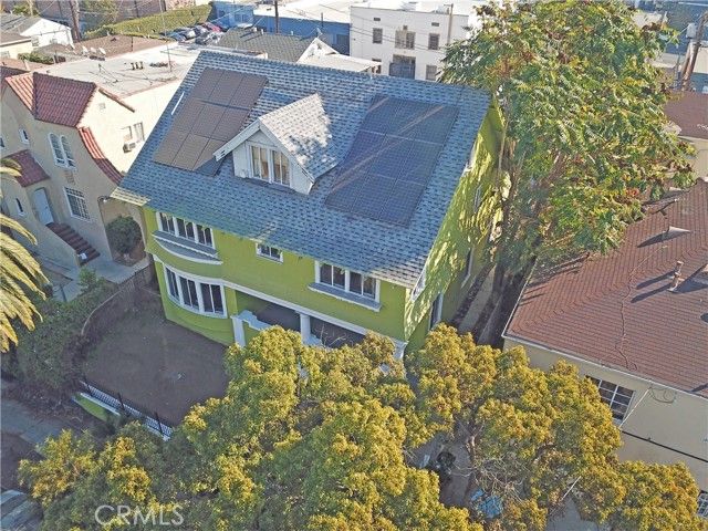 216 S Lake Street, Los Angeles, CA 90057