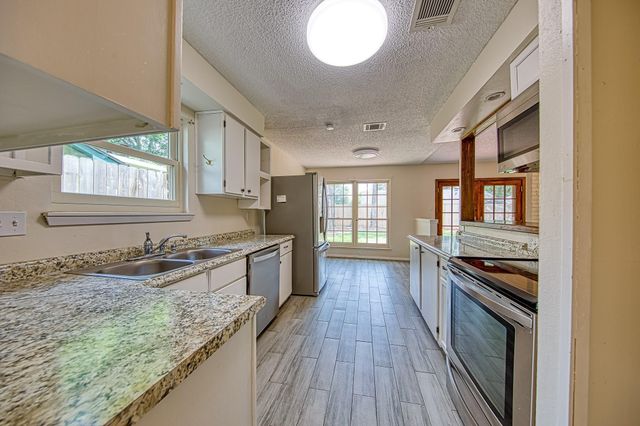 22411 Elsinore Drive, Katy, TX 77450