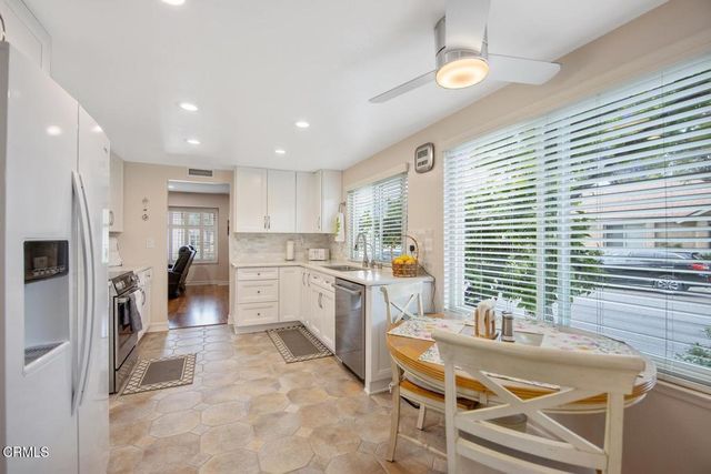 29201 Village 29, Camarillo, CA 93012