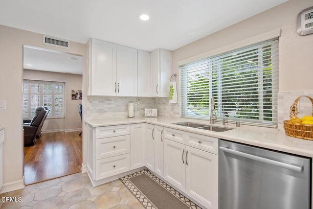 29201 Village 29, Camarillo, CA 93012