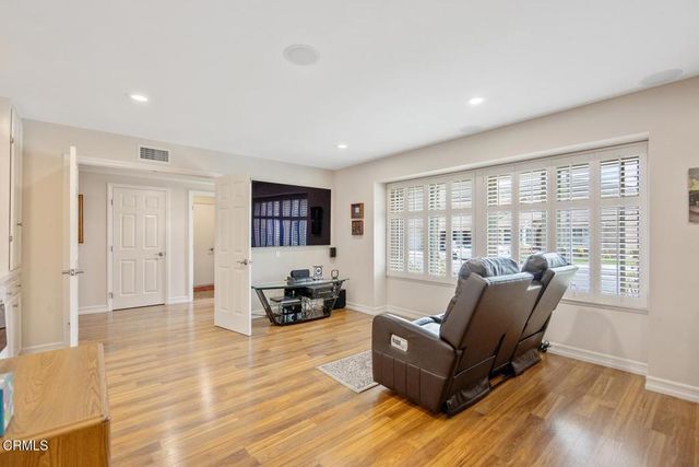 29201 Village 29, Camarillo, CA 93012