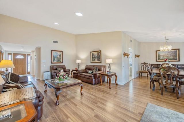 29201 Village 29, Camarillo, CA 93012