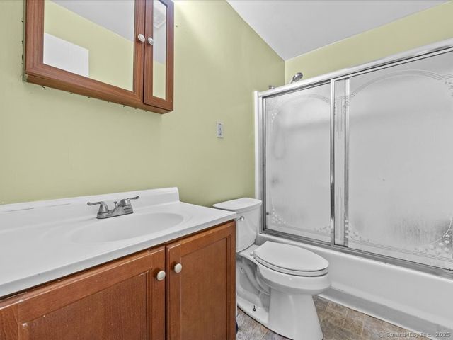 47 Depot Road, Groton, CT 06340