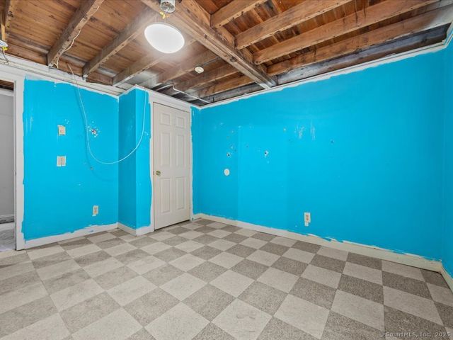 47 Depot Road, Groton, CT 06340