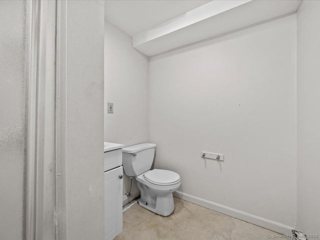 47 Depot Road, Groton, CT 06340