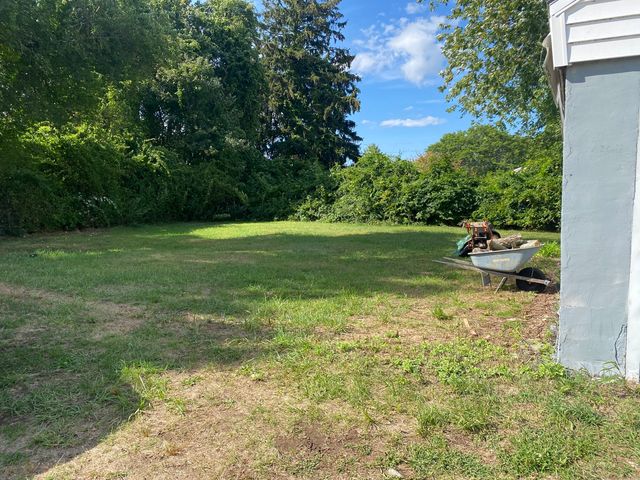 47 Depot Road, Groton, CT 06340
