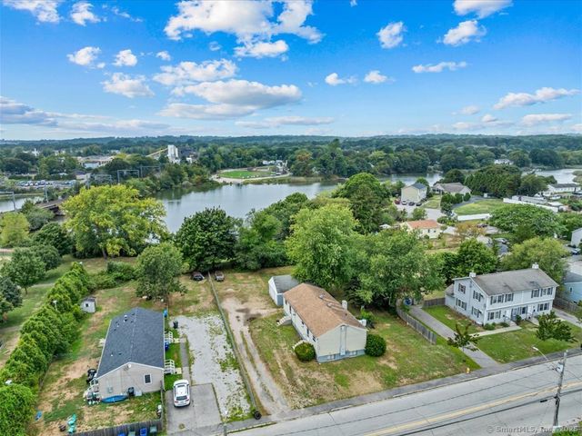 47 Depot Road, Groton, CT 06340