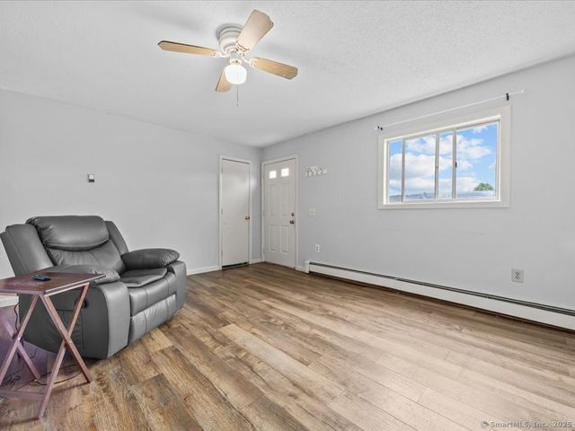 47 Depot Road, Groton, CT 06340