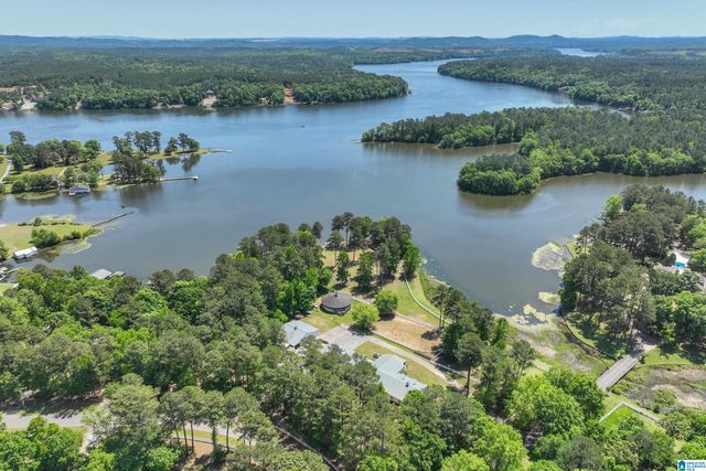 872 PARADISE COVE LANE, Wilsonville, AL 35186