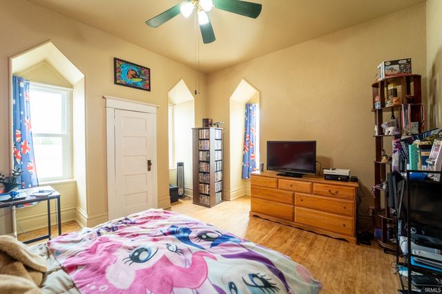 106 E Grace Street, Walton, IN 46994