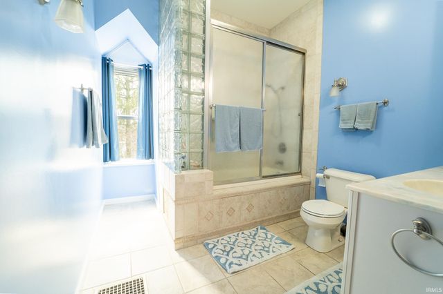 106 E Grace Street, Walton, IN 46994