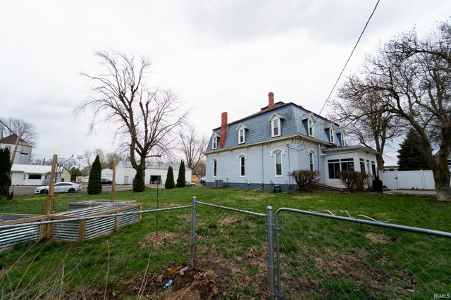 106 E Grace Street, Walton, IN 46994