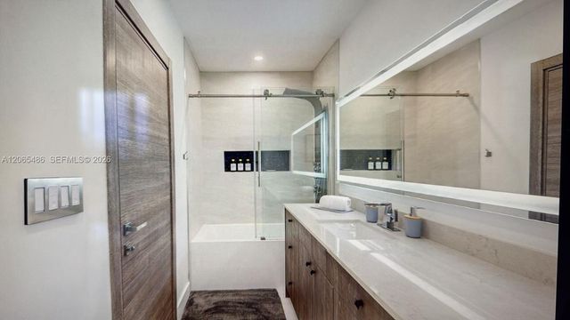 2335 NE 194th Street, Miami, FL 33180