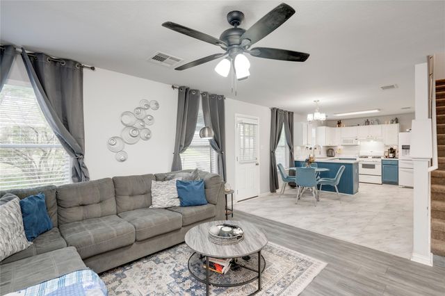 148 Buttercup WAY, Kyle, TX 78640