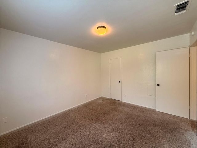 900 W Village LN, Austin, TX 78758
