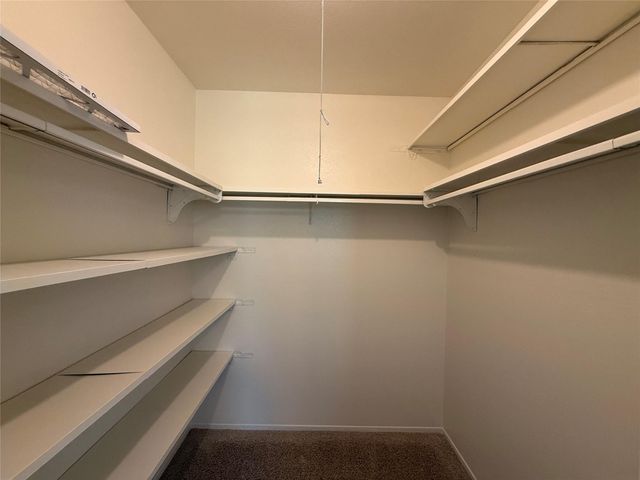 900 W Village LN, Austin, TX 78758