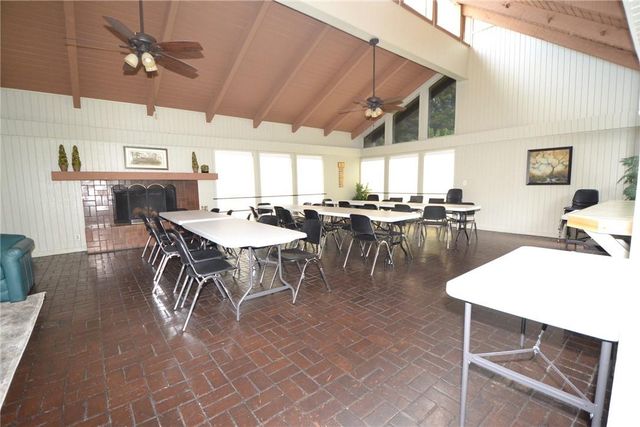 900 W Village LN, Austin, TX 78758