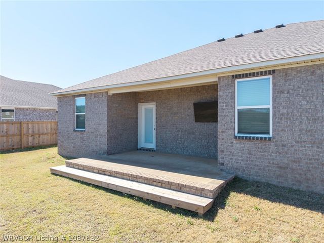 1018 Lavender Road, Bonanza, AR 72916