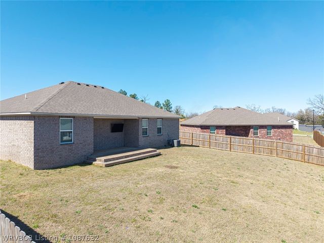 1018 Lavender Road, Bonanza, AR 72916