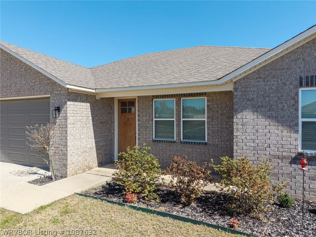 1018 Lavender Road, Bonanza, AR 72916