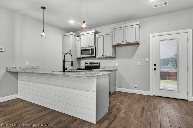 1018 Lavender Road, Bonanza, AR 72916