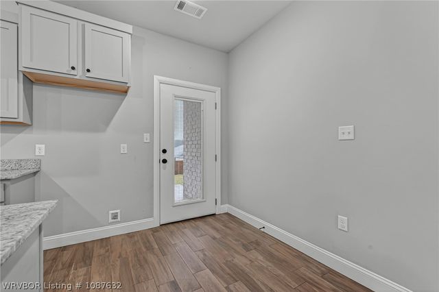 1018 Lavender Road, Bonanza, AR 72916