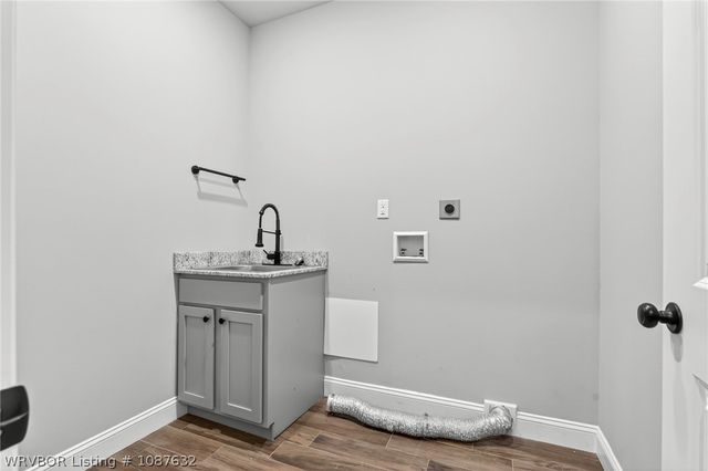 1018 Lavender Road, Bonanza, AR 72916