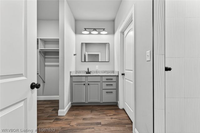 1018 Lavender Road, Bonanza, AR 72916