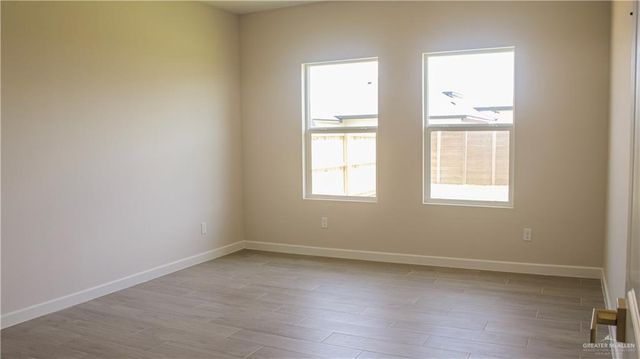 900 Azalea Street, Mission, TX 78573