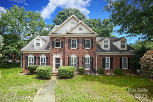 9900 Colvard Circle, Charlotte, NC 28269