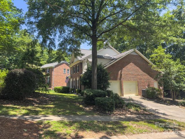 9900 Colvard Circle, Charlotte, NC 28269